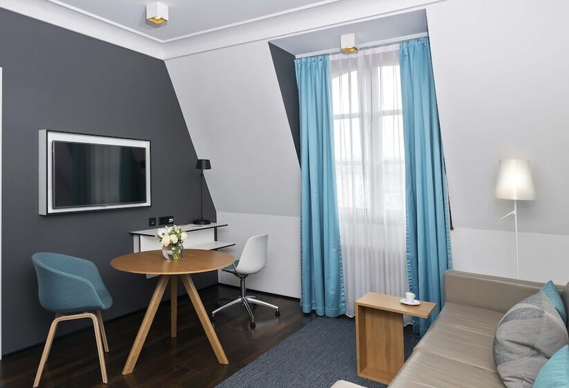 سوییت جونیور, Hôtel Métropole Genève