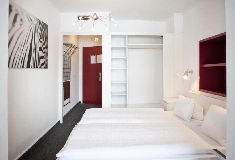 Номер Стандарт, Montana By Mountain Hotels