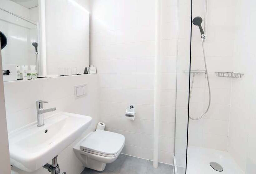 اتاق کلاسیک, Montana