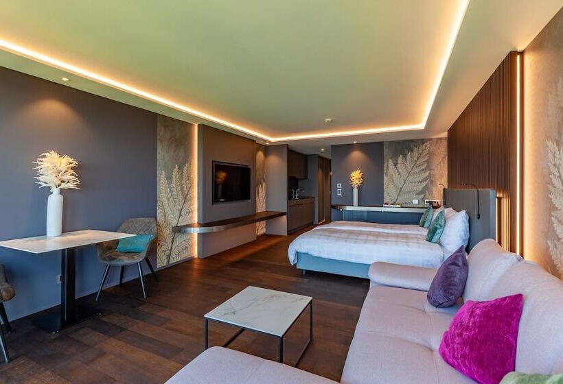 سوییت جونیور, Panorama Resort & Spa