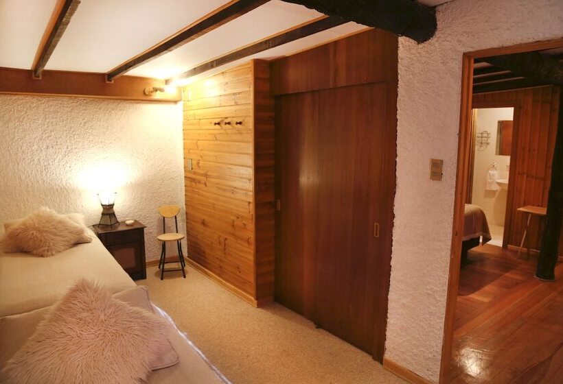 غرفة قياسية رباعية, Posada De Farellones