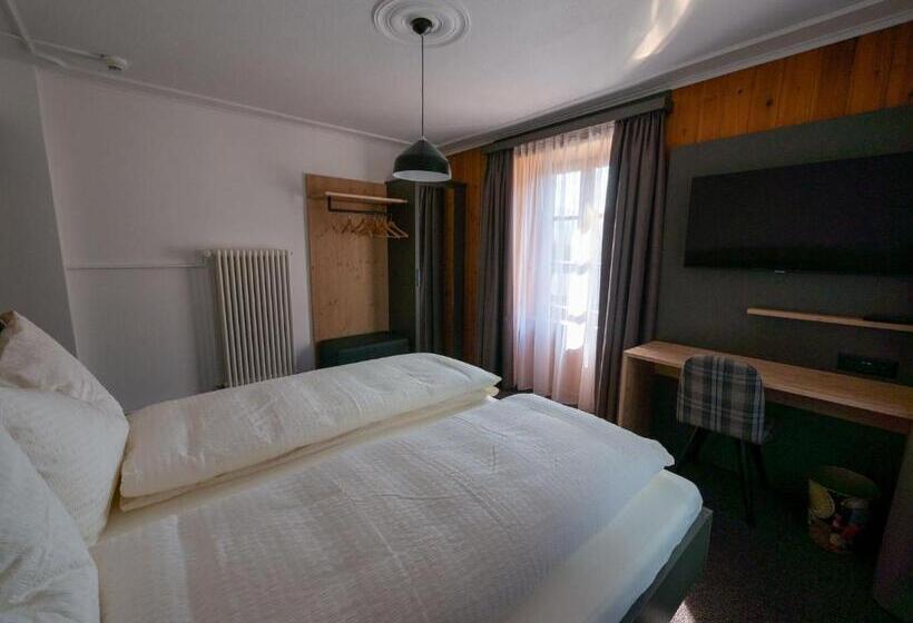 수피리어 룸, Restaurant Rätia