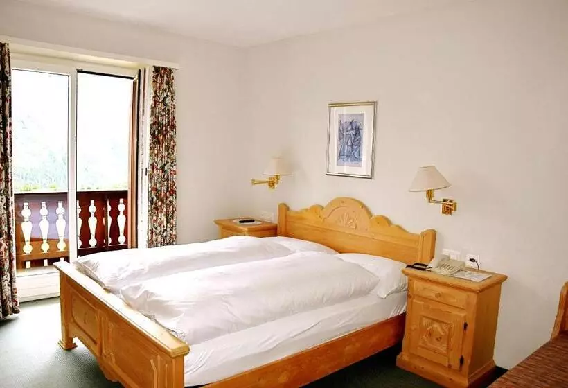 Chambre Deluxe avec Balcon, Salastrains