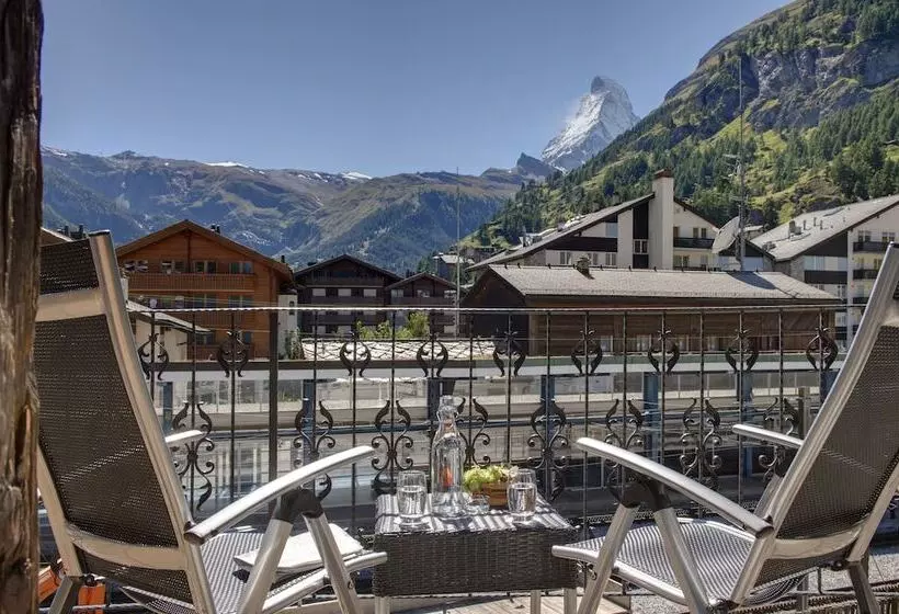 1 Bedroom Penthouse Apartment, Schlosshotel Zermatt – Active & Cbd Spa
