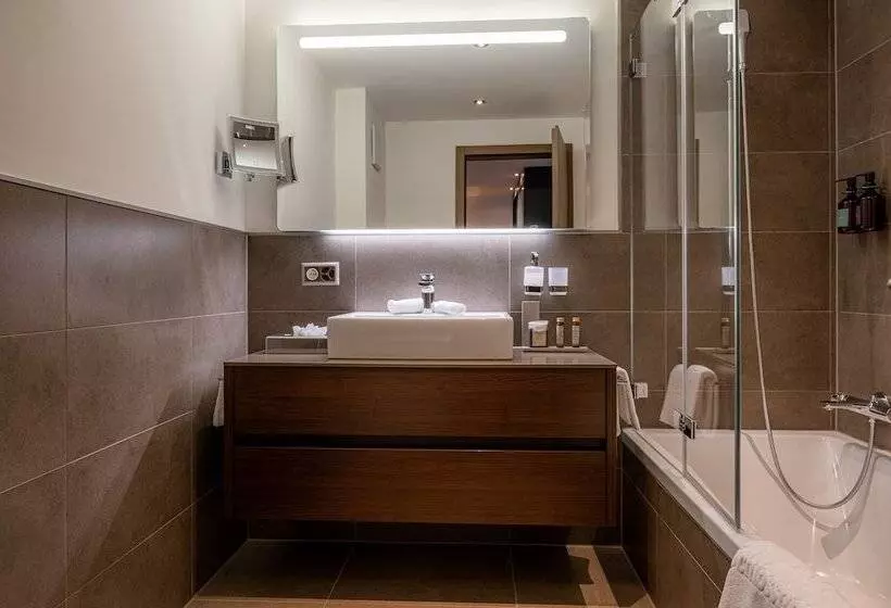اتاق لوکس, Schlosshotel Zermatt – Active & Cbd Spa