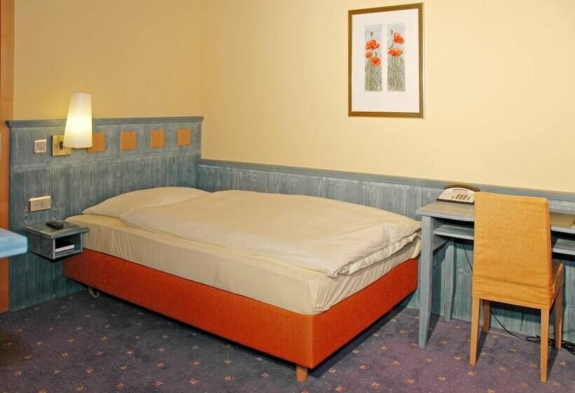 Standart Tek Kişilik Oda, Simi