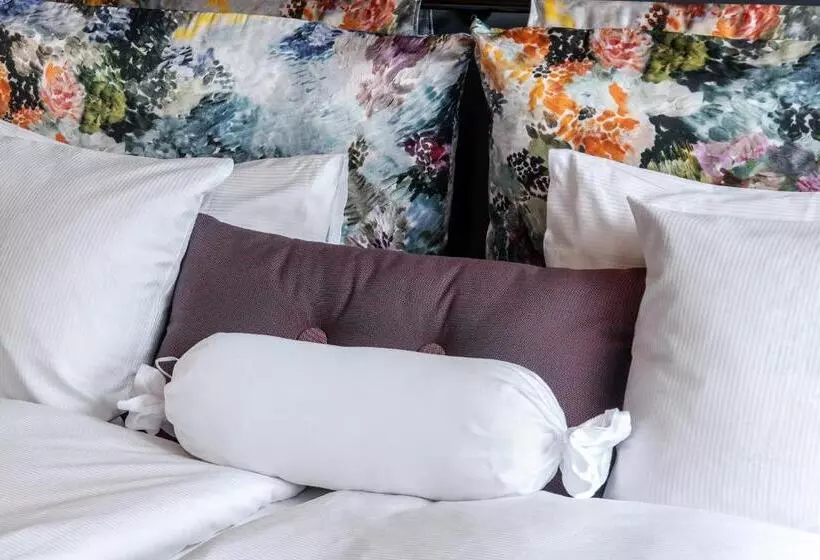 キングサイズベッドのスーペリアルーム, Sorell Hotel City Weissenstein   Boutique