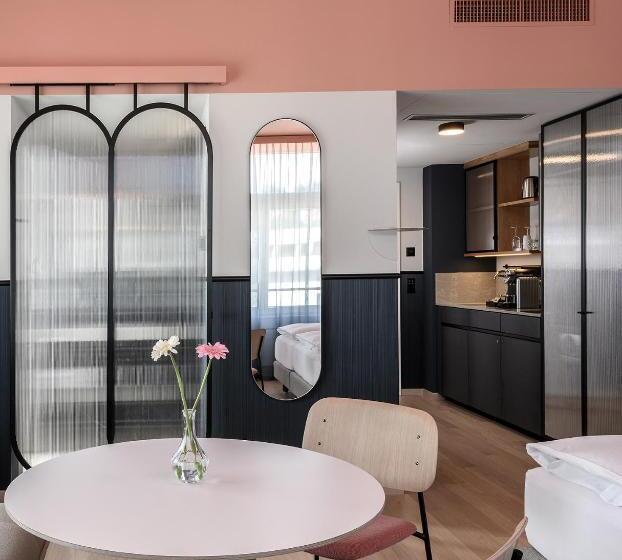 Номер Deluxe, Sorell Hotel City Weissenstein Boutique