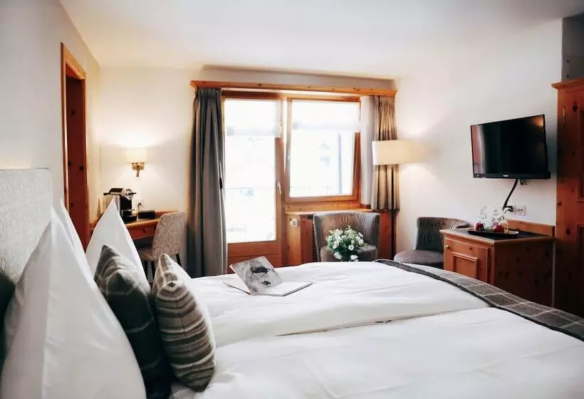 اتاق کلاسیک, Steinbock Pontresina