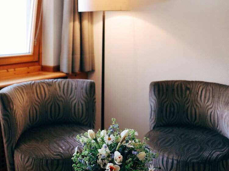 اتاق کلاسیک, Steinbock Pontresina