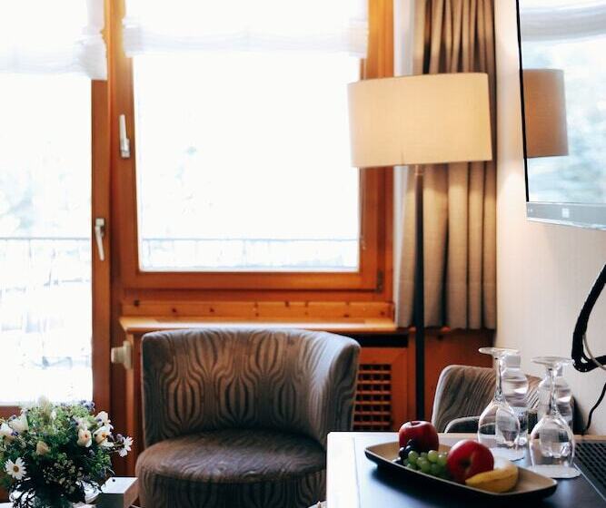 اتاق کلاسیک, Steinbock Pontresina