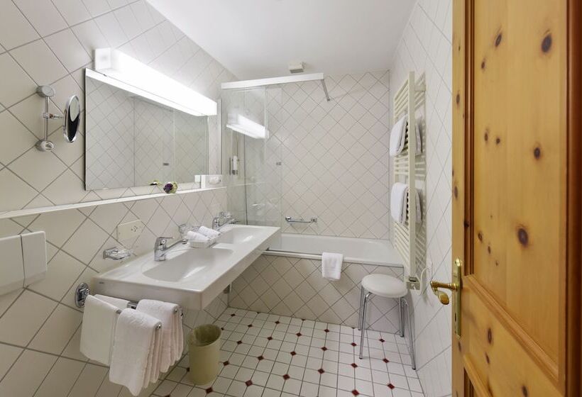 اتاق استاندارد, Steinbock Pontresina