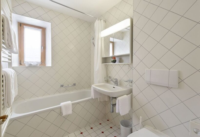 اتاق استاندارد, Steinbock Pontresina