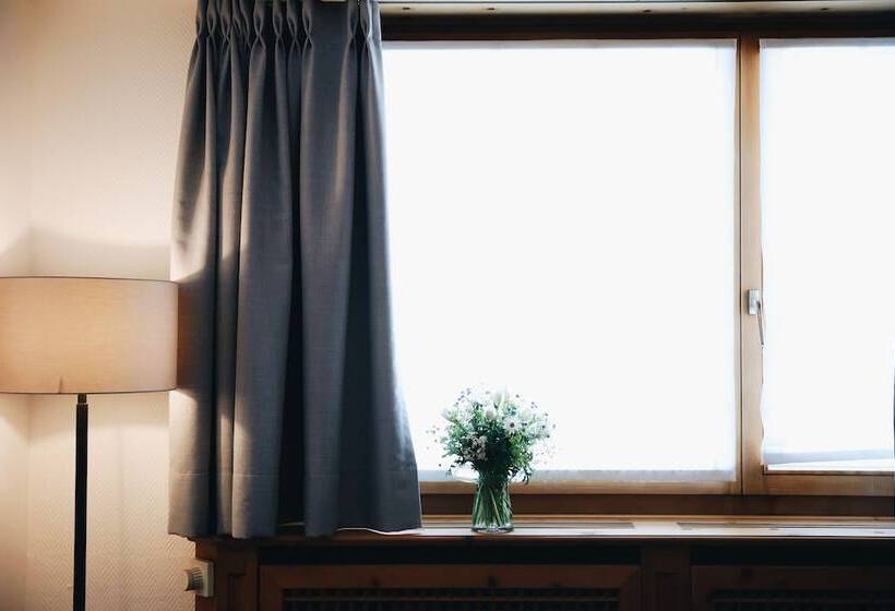 اتاق استاندارد, Steinbock Pontresina