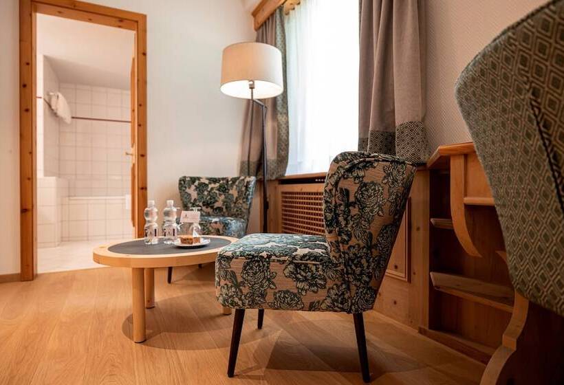 اتاق راحتی, Steinbock Pontresina