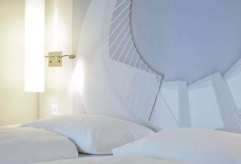 ジュニアスイート, Seminarhotel Am ägerisee