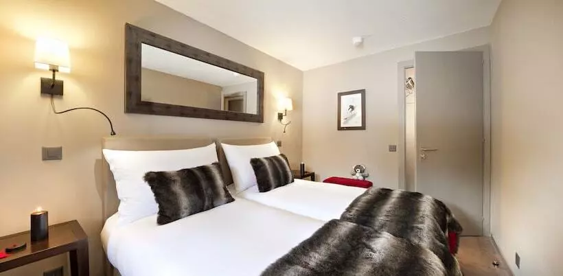 3 Bedroom Duplex Apartment, Vanessa