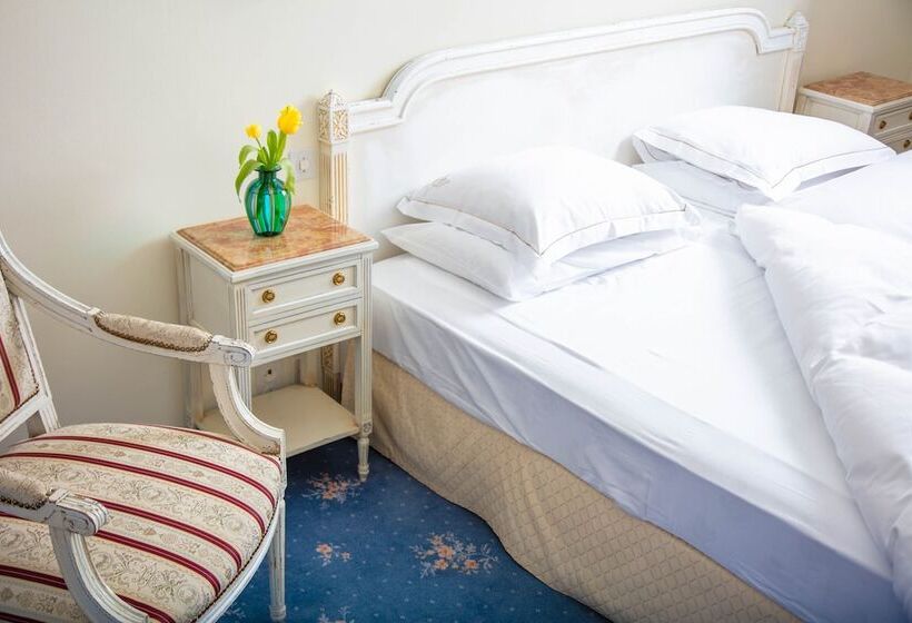 Номер Стандартный с Видом, Victoria Glion