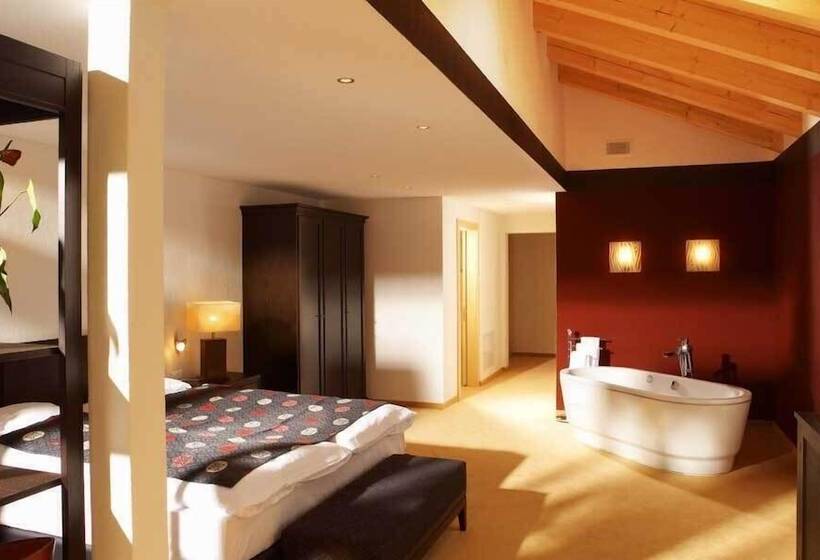 סוויטת ג'וניור, Waldhotel Doldenhorn