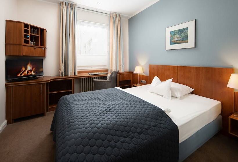 اتاق عادی, Baseler Hof