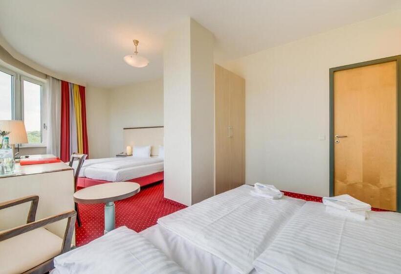 اتاق خانوادگی, Come Inn Berlin Kurfurstendamm