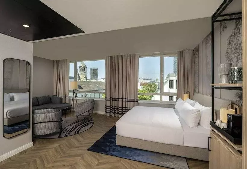 سوییت جونیور, Doubletree By Hilton Berlin Ku Damm