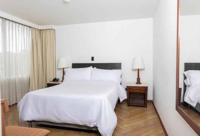 إستوديو قياسى, Faranda Express Belvedere