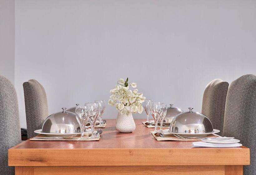 프레지덴셜 스위트, Grecian Bay