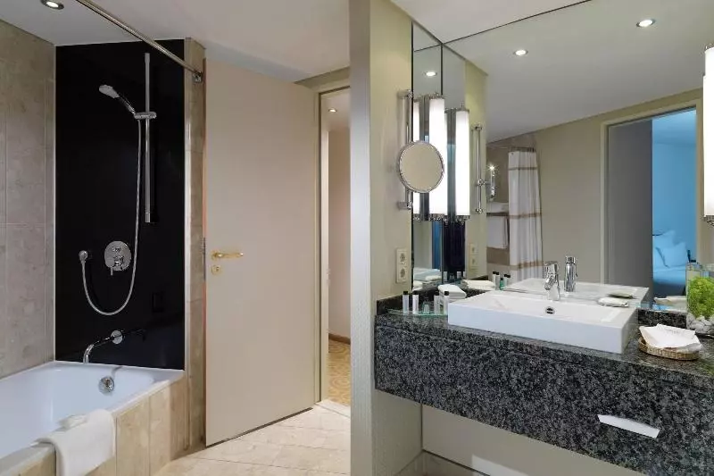 Executive-huone, Hamburg Marriott