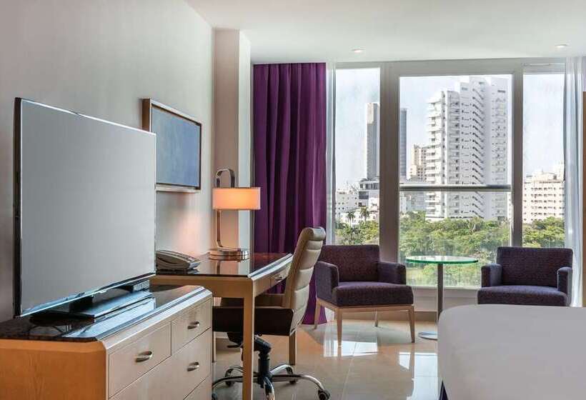 جناح سرير كينج, Hilton Cartagena