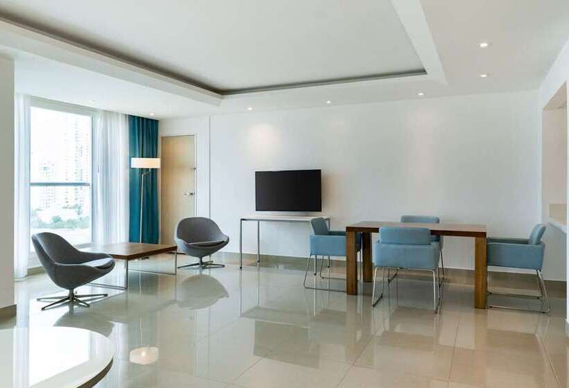 غرفة قياسية مطلة على المدينة, Hilton Cartagena