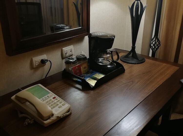 스탠다드 룸 더블 침대 2개, Delta Hotels By Marriott San Jose Aurola