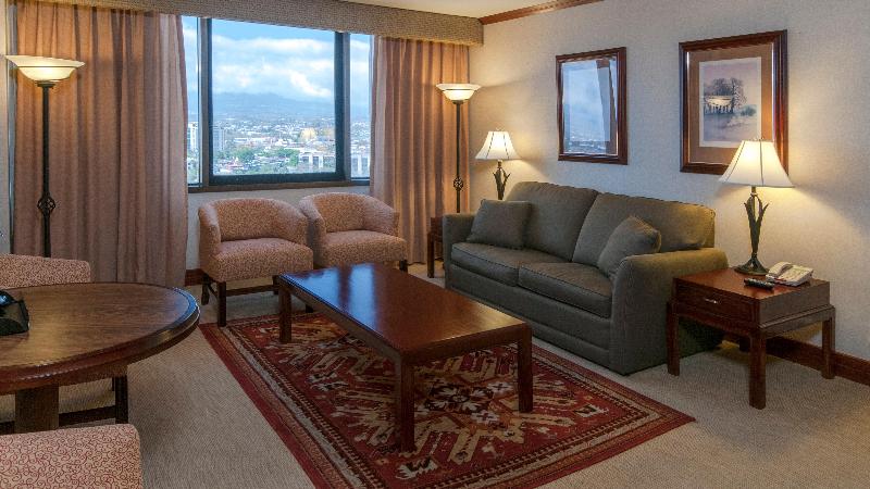 스위트 킹사이즈 침대, Delta Hotels By Marriott San Jose Aurola