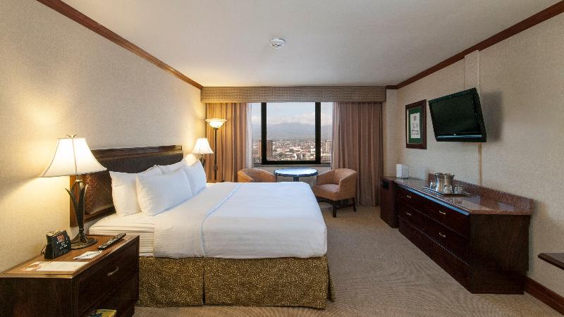 이그제큐티브 스위트 킹침대, Delta Hotels By Marriott San Jose Aurola