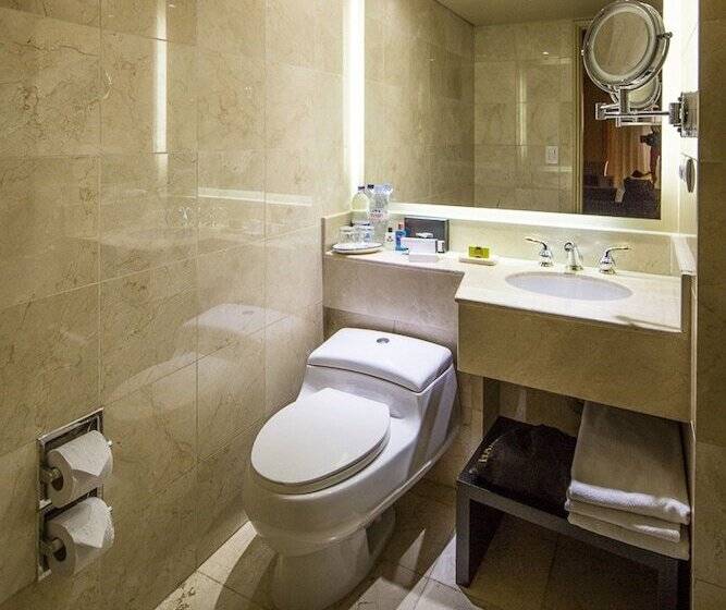 جناح جونيور سرير كينج, Intercontinental Medellin   Movich, An Ihg