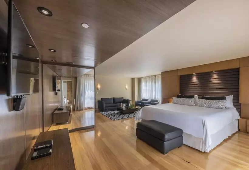 Presidenttisviitti, Intercontinental Medellin   Movich By Ihg