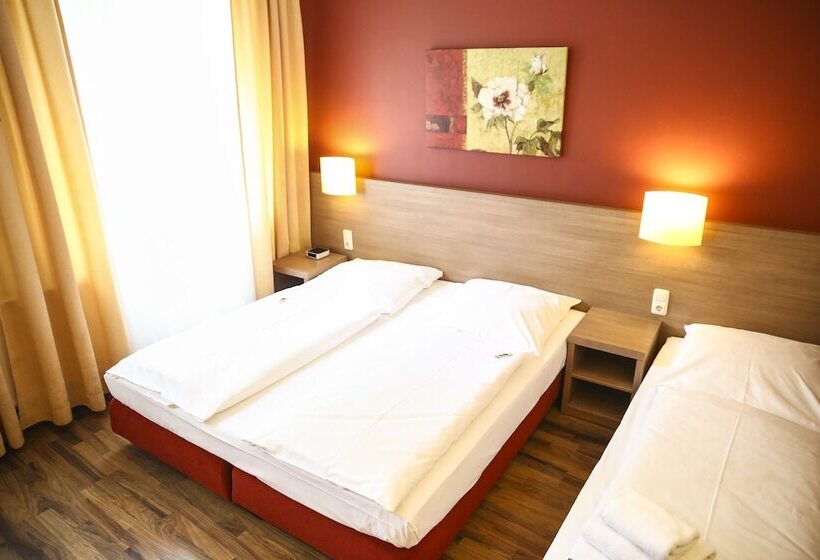 标准三人间, Marienthal Garni