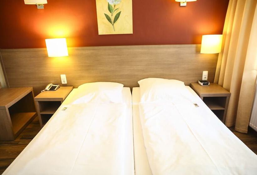 标准间, Marienthal Garni