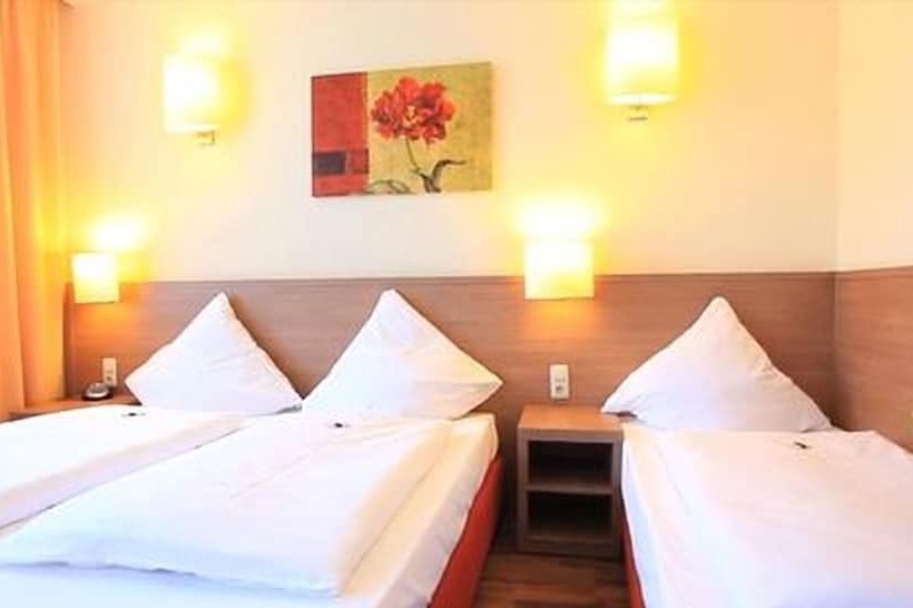 标准三人间, Marienthal Garni