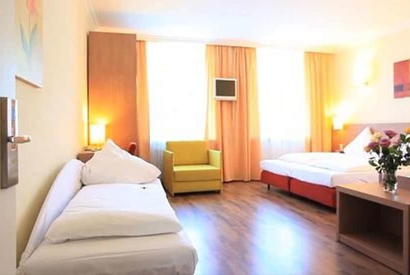 四人标准间, Marienthal Garni