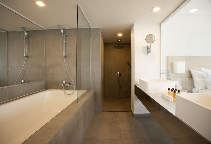 带海景的行政套房, Sandy Beach Hotel & Spa   Ex Sentido