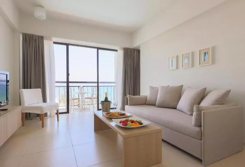 海の見えるエクゼクティブスイート, Sandy Beach Hotel & Spa   Ex Sentido