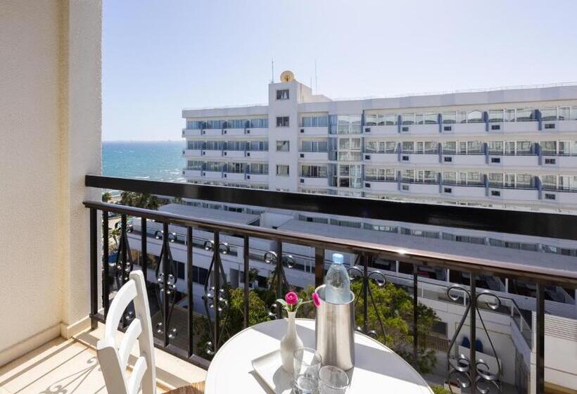 侧面海景标准三人间, Sandy Beach Hotel & Spa   Ex Sentido