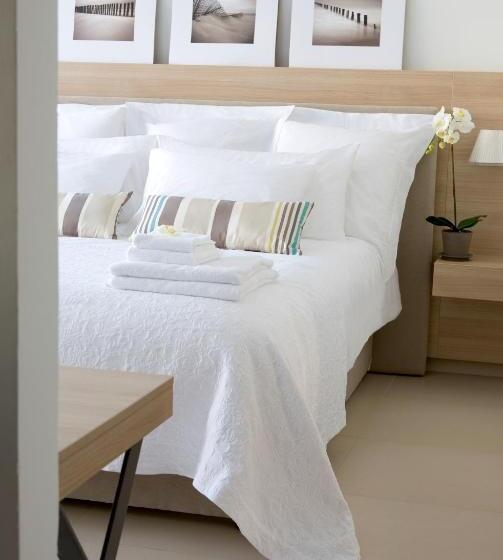 侧面海景标准三人间, Sandy Beach Hotel & Spa   Ex Sentido