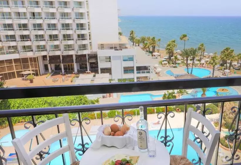 プールの見えるデラックスルーム, Sandy Beach Hotel & Spa   Ex Sentido