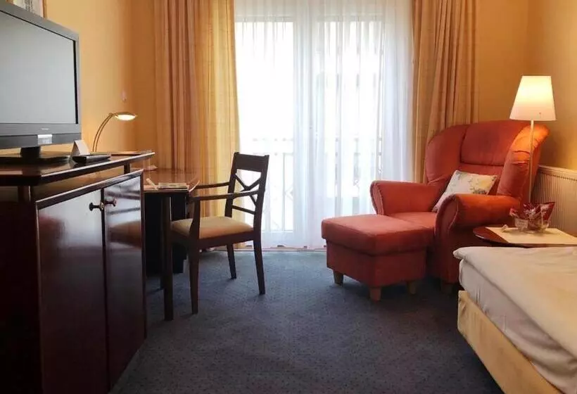 Standard Yhden Hengen Huone, Akzent Hotel Höltje