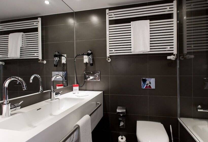 コンフォートルーム, Dormero Hotel Hannover