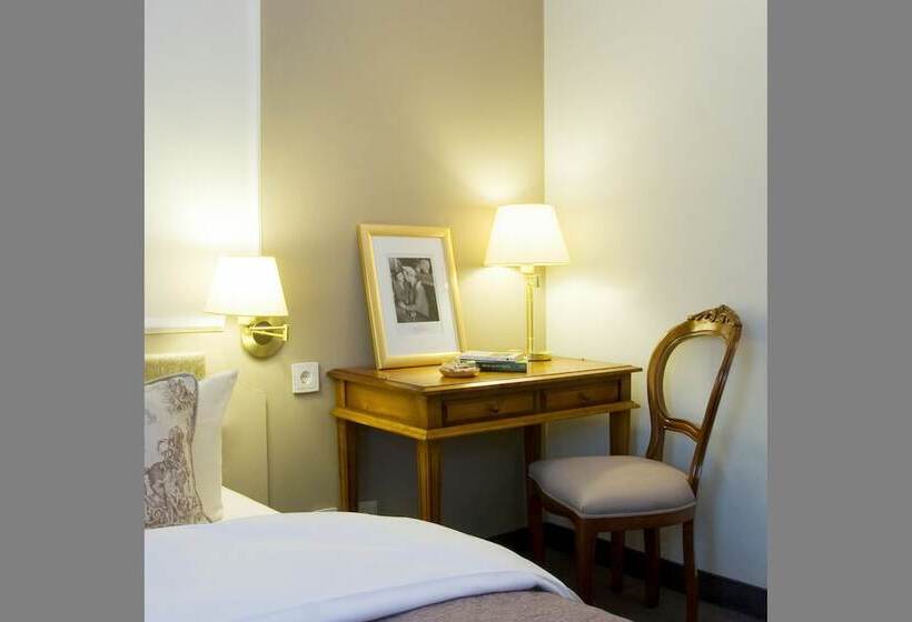 اتاق راحتی, Gildors Hotel Atmosphère