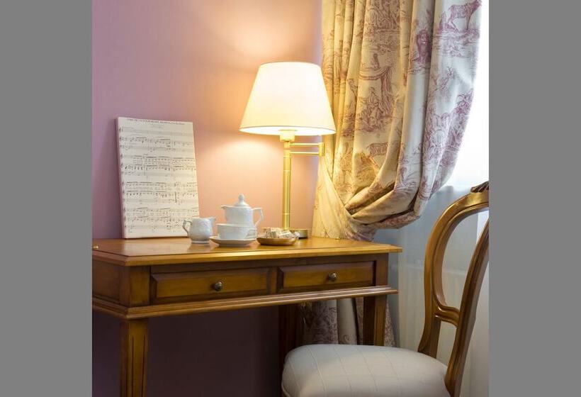 اتاق لوکس, Gildors Hotel Atmosphère