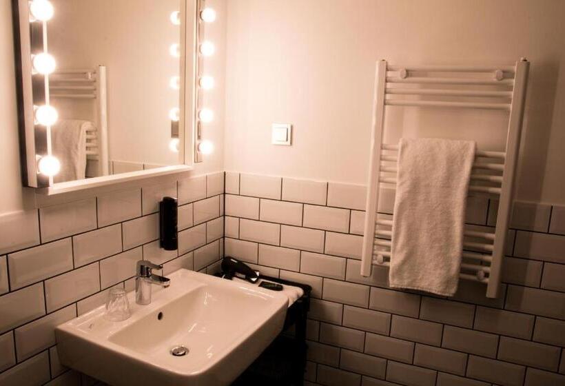 Quarto Estandar, Rugs Hotel Köln